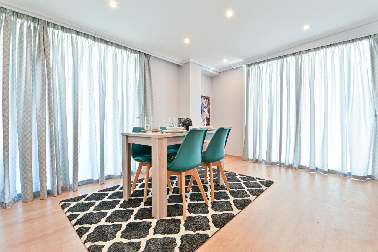 Charming Apartment With A Sea View Terrace Pireus Exteriér fotografie