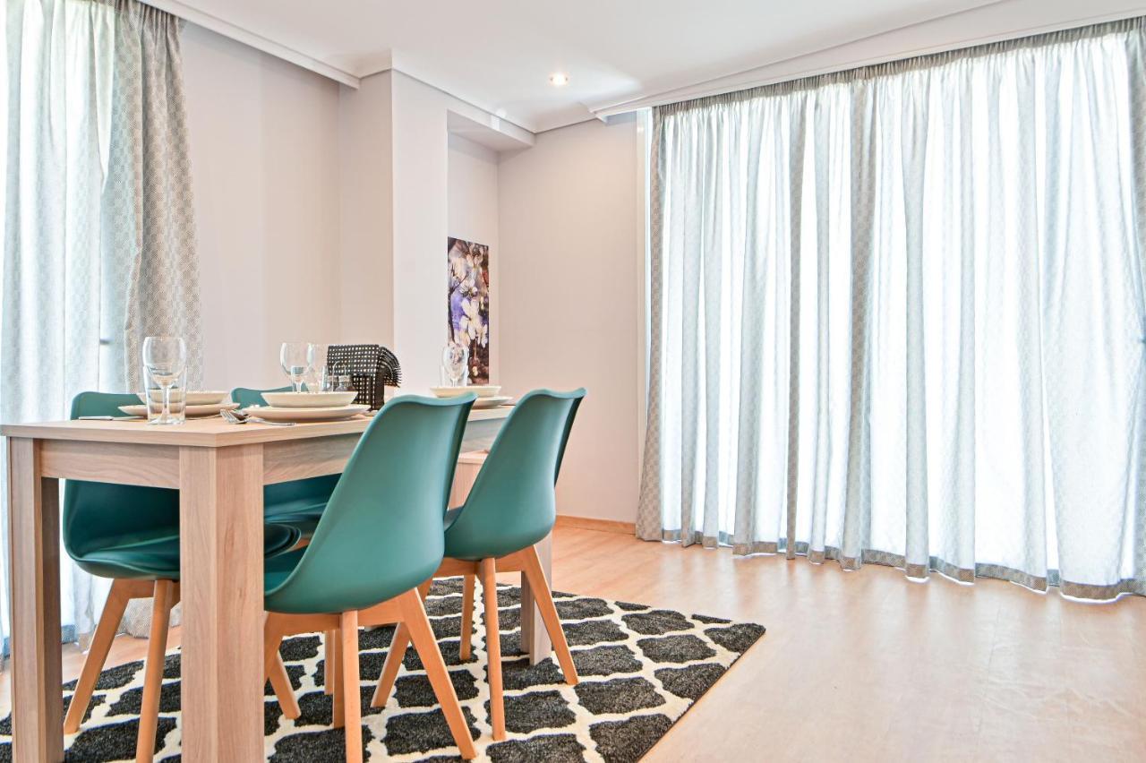 Charming Apartment With A Sea View Terrace Pireus Exteriér fotografie