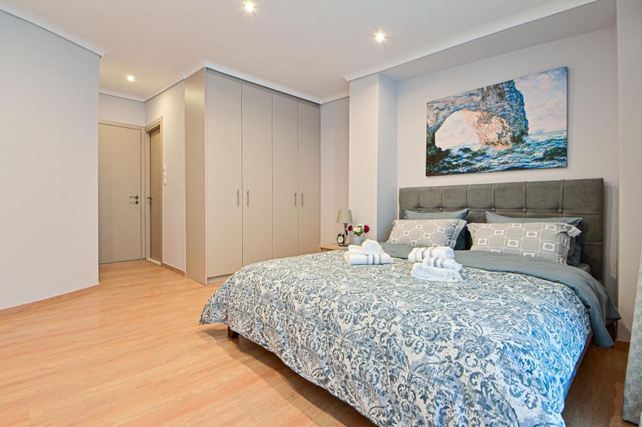 Charming Apartment With A Sea View Terrace Pireus Exteriér fotografie